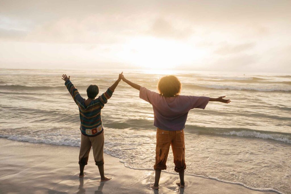body-image-self-confidence happy friends